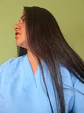 CAROLINE  07 online show from 03-05-26, 07:43