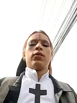 Zoe73  online show from 10-31-25, 08:05