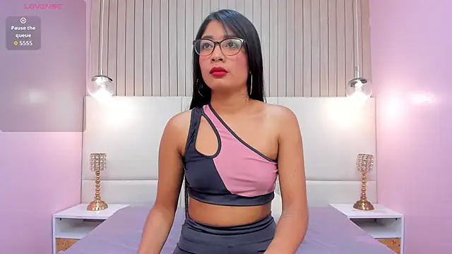 MelanyWayne  online show from 02-19-26, 06:49