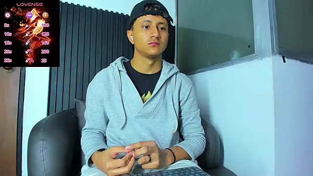  Leohot  online show from 02-21-26, 02:57