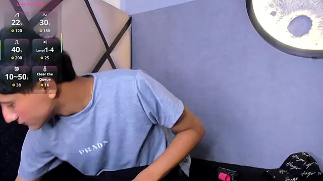  Leohot  online show from 10-14-25, 03:29