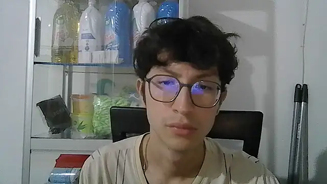 Kevintdx online show from 09-18-25, 02:47