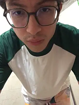 Kevintdx online show from 09-23-25, 03:35