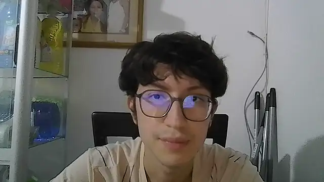 Kevintdx online show from 10-04-25, 03:41