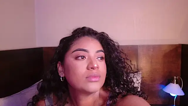 Carly Monroe  online show from 10-25-25, 10:10