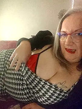 Feelineducentre online show from 01-05-26, 08:45