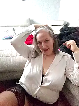 Feelineducentre online show from 11-08-25, 10:19