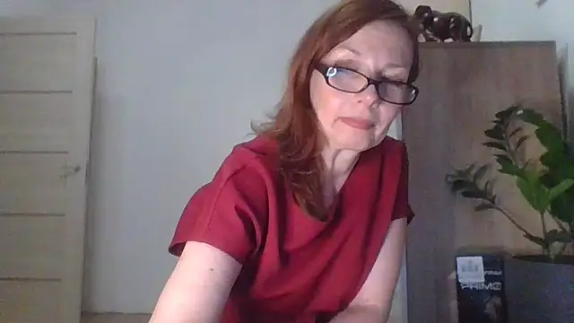Snapshot of Sweetmurrr chatting on 09-10-25, 03:16 Sweetmurrr online show from 09-10-25, 03:16