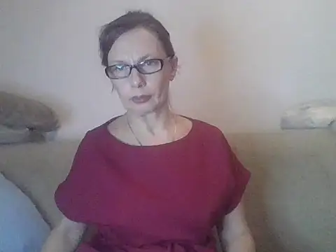Snapshot of Sweetmurrr chatting on 10-20-25, 03:08 Sweetmurrr online show from 10-20-25, 03:08