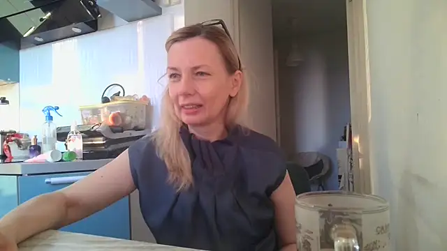 Sweetmurrr online show from 06-22-26, 01:44