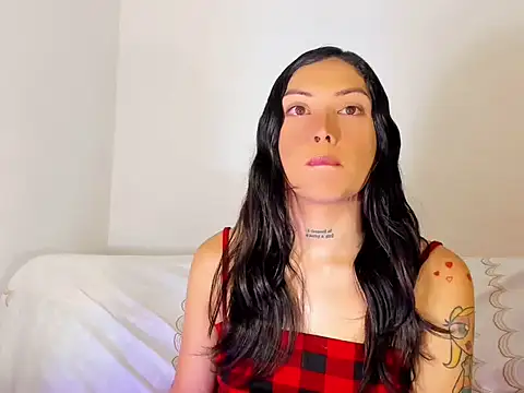 Megan Gil  online show from 10-21-25, 01:05