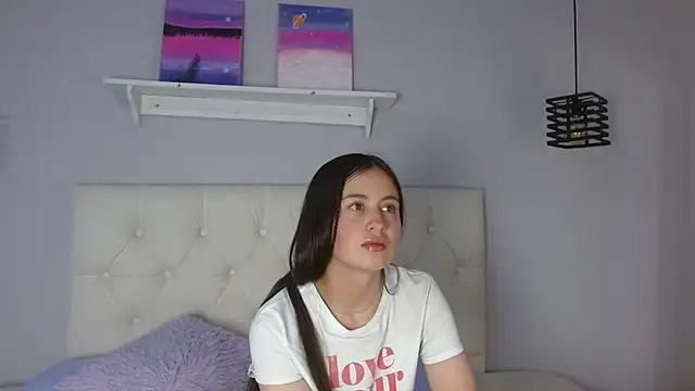 Zaaida  online show from 10-03-25, 02:07