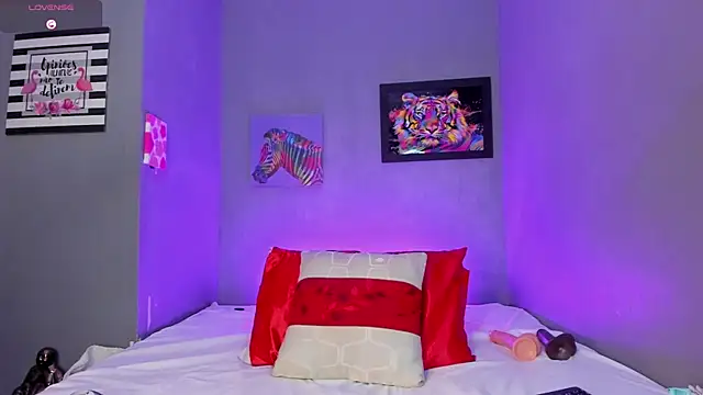 scarletmorgan2218 online show from 10-27-25, 06:53