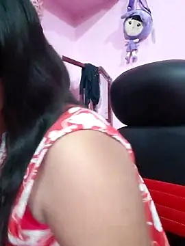 Redchery online show from 04-21-26, 04:57