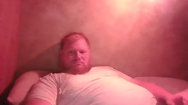 Snapshot of fisherman1015 chatting on 10-17-25, 05:11 fisherman1015 online show from 10-17-25, 05:11