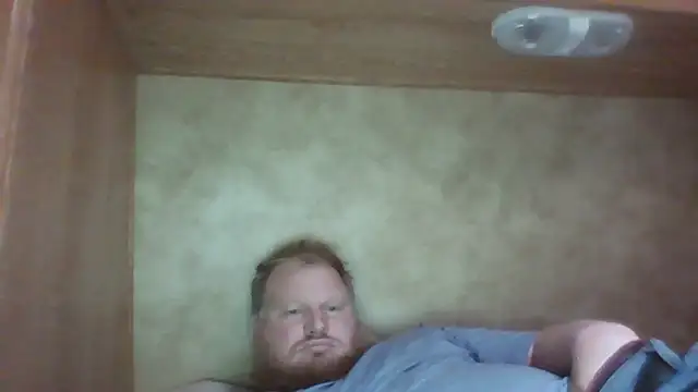 Snapshot of fisherman1015 chatting on 11-16-25, 08:13 fisherman1015 online show from 11-16-25, 08:13