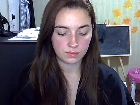 Snapshot of daniella_brun chatting on 10-18-25, 10:01 daniella brun online show from 10-18-25, 10:01