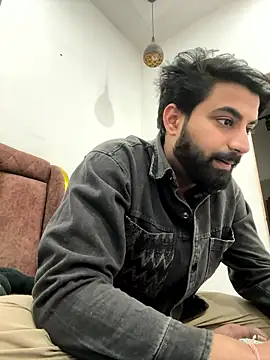 hottestboy03 online show from 01-17-26, 07:12