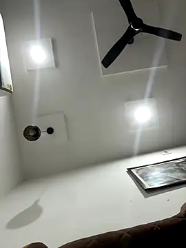 hottestboy03 online show from 11-29-25, 06:02