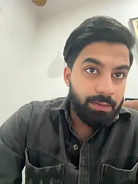 hottestboy03 online show from 12-18-25, 06:18