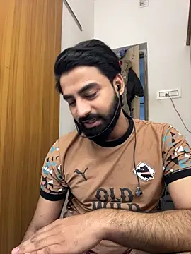 hottestboy03 online show from 10-13-25, 04:58