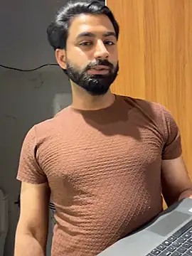 hottestboy03 online show from 02-19-26, 08:55