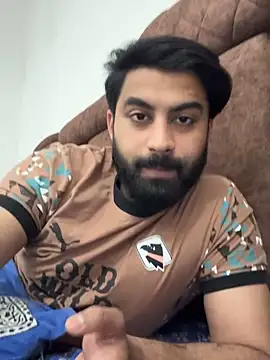 hottestboy03 online show from 03-11-26, 08:41