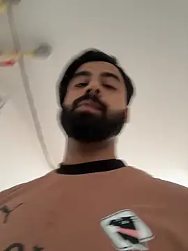 hottestboy03 online show from 10-22-25, 12:15