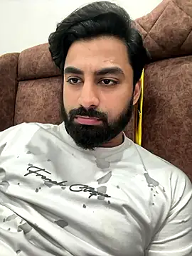 hottestboy03 online show from 01-13-26, 06:12