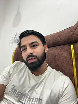 hottestboy03 online show from 04-02-26, 07:37