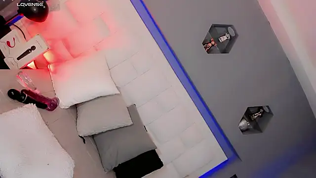 Ariia-janee online show from 03-21-26, 05:52