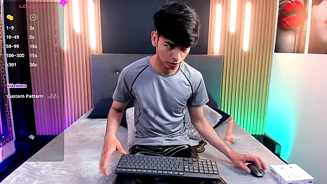 OnlyJos online show from 11-18-25, 07:17