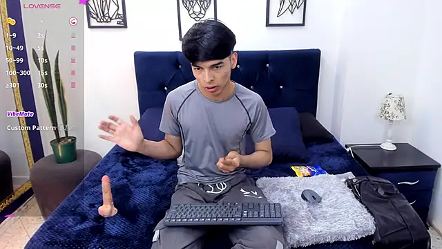 OnlyJos online show from 10-24-25, 08:08