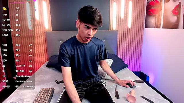 OnlyJos online show from 11-14-25, 08:12