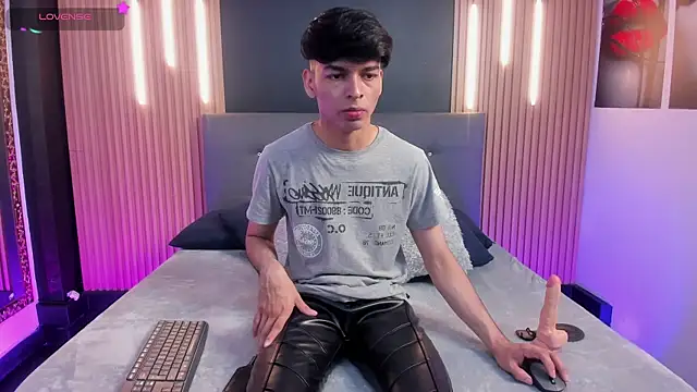 OnlyJos online show from 11-24-25, 07:25