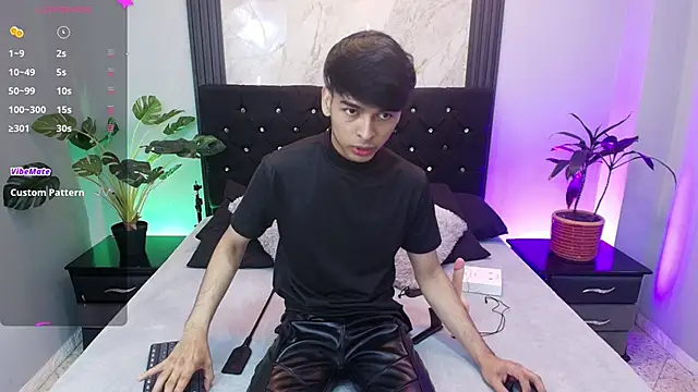 OnlyJos online show from 11-09-25, 01:37