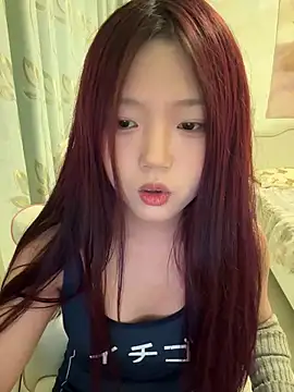 Snapshot of mimi9420 chatting on 09-25-25, 04:24 mimi9420 online show from 09-25-25, 04:24