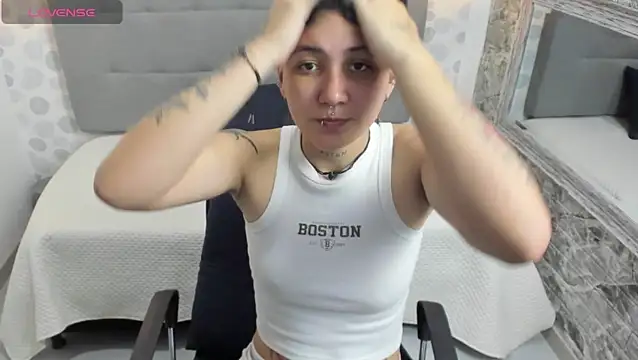 Snapshot of emahills__axelrose chatting on 09-13-25, 08:09 emahills  axelrose online show from 09-13-25, 08:09