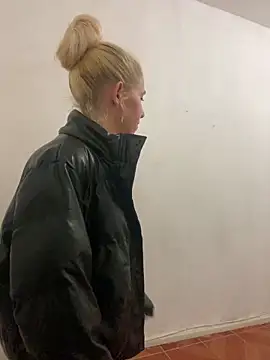 Bruna551 online show from 11-20-25, 11:14