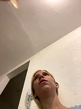 Bruna551 online show from 12-15-25, 09:09