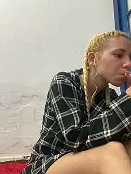 Bruna551 online show from 03-26-26, 01:37