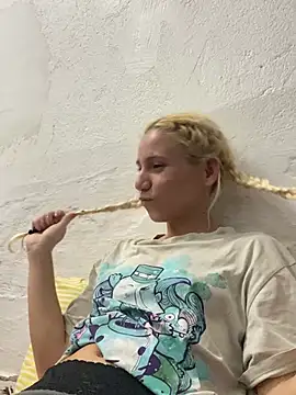 Bruna551 online show from 03-28-26, 02:45