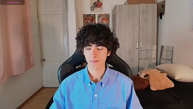 Nude Boy18 online show from 05-03-26, 11:41