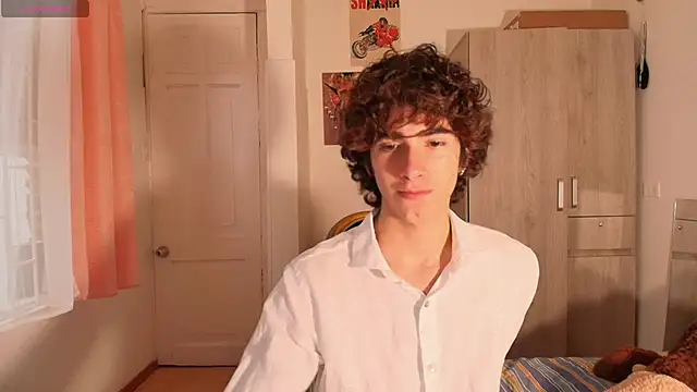 Nude Boy18 online show from 11-23-25, 09:25