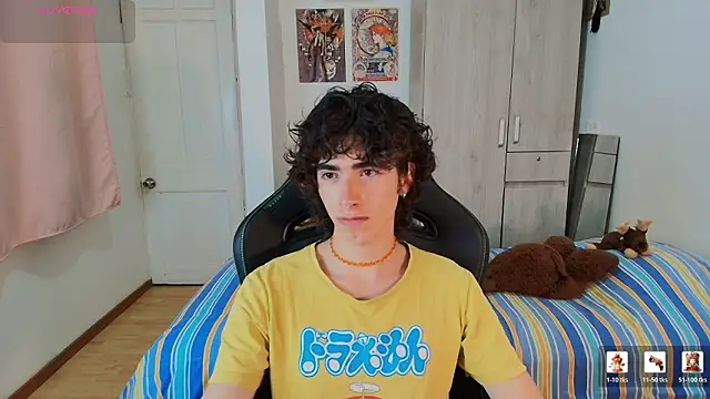 Nude Boy18 online show from 01-16-26, 02:48