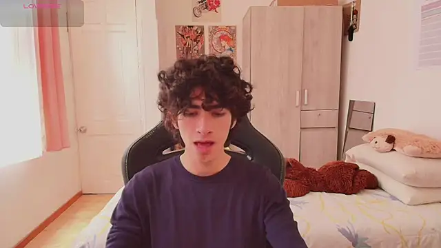 Nude Boy18 online show from 04-30-26, 06:37