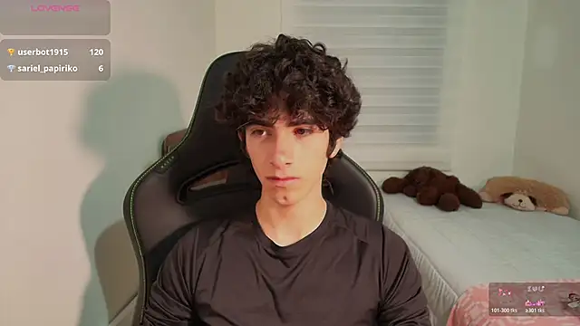 Nude Boy18 online show from 06-23-26, 04:10