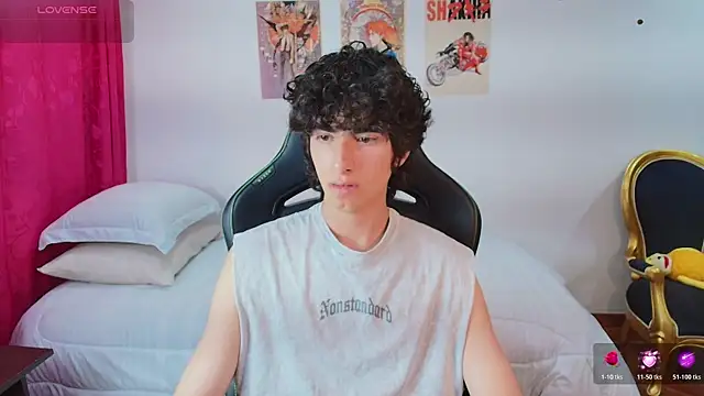 Nude Boy18 online show from 07-19-26, 01:14