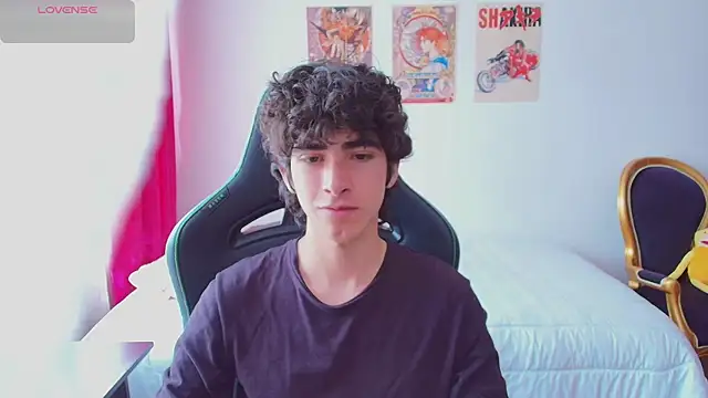 Nude Boy18 online show from 07-04-26, 08:13