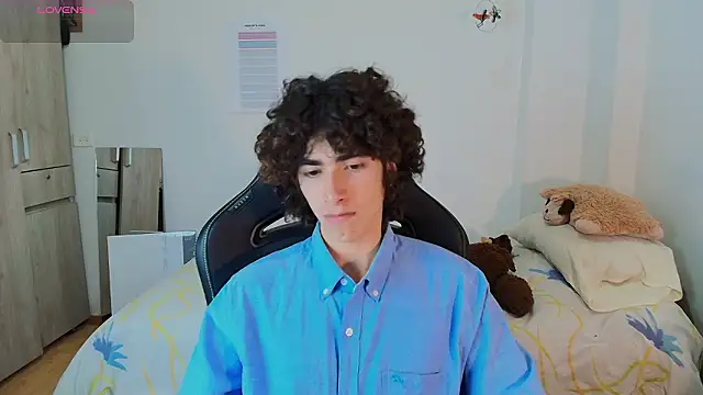 Nude Boy18 online show from 02-22-26, 02:58